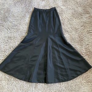 Black wide mermaid skirt
